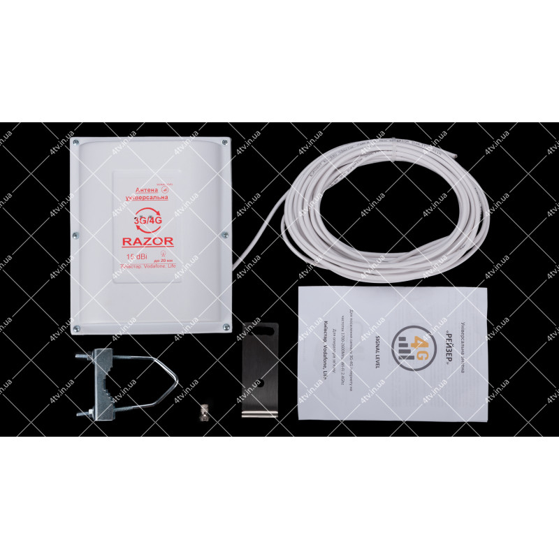 GSM/3G/4G антенна панель RAZOR 1700-2200 MHz 15dB с кабелем 10м