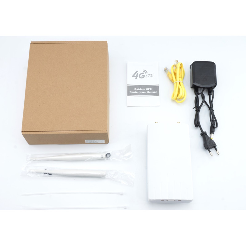 CPF905 4G LTE Router