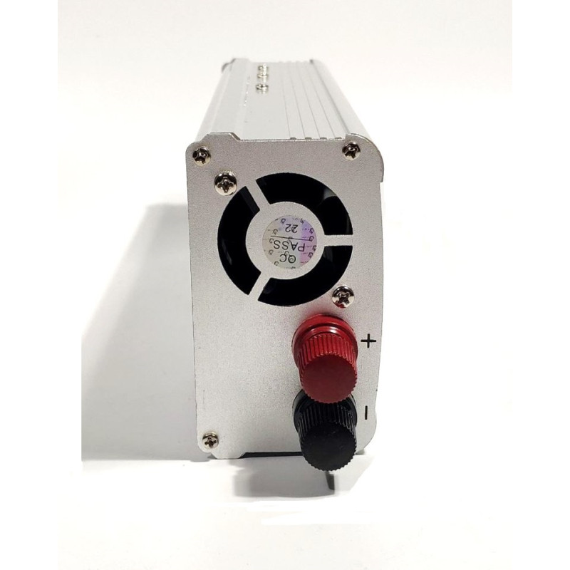 Інвертор c 12V до 220V Power Inverter 2000W