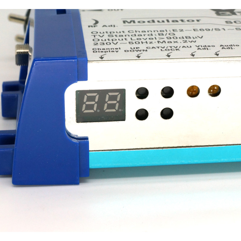 Модулятор Q-Sat GC-AV02