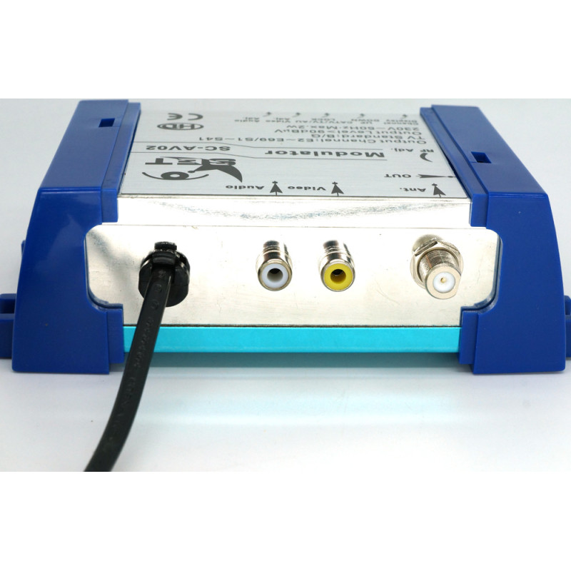 Модулятор Q-Sat GC-AV02